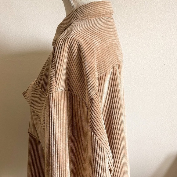 Reclaimed Vintage Shacket, Size Medium - Picture 8 of 15